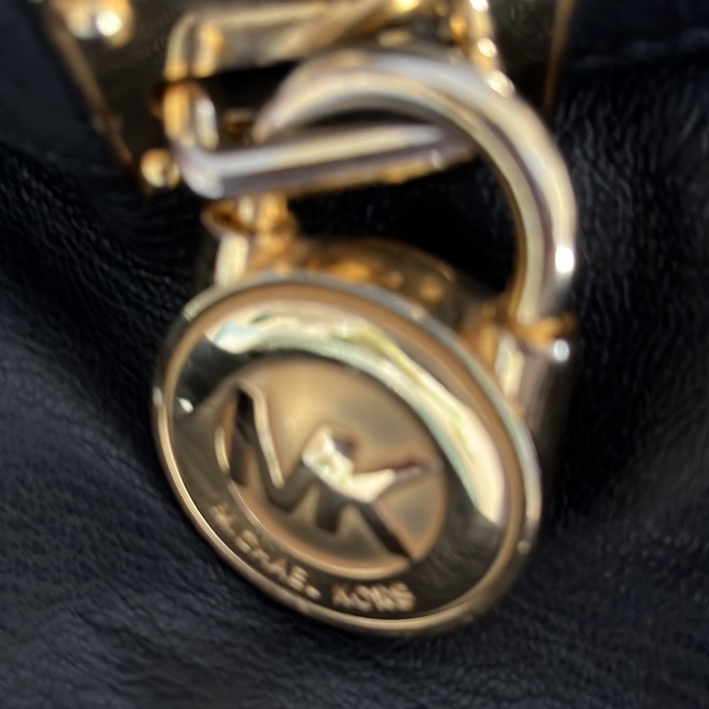 Michael Kors black leather bag - Picture 11 of 14